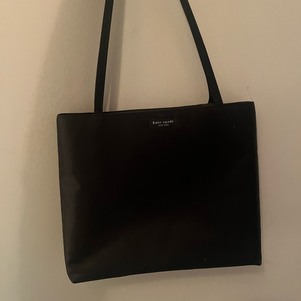 EUC Kate Spade Sam 13” Black Tote